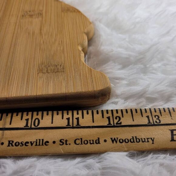 Totally Bamboo California State Shaped Bamboo Serving & Cutting Board - Picture 6 of 6